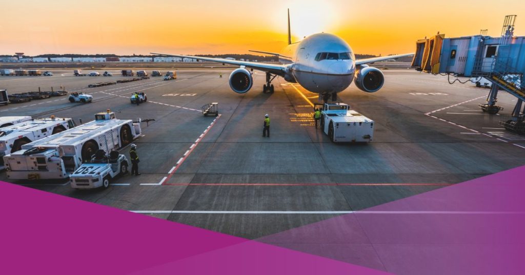 socialexpat-5-hours-lineups-blogger-asked-to-leave-indonesia-cover