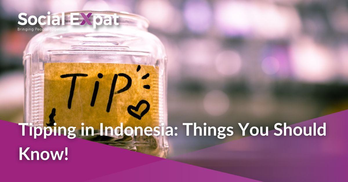 tipping tour guide in indonesia