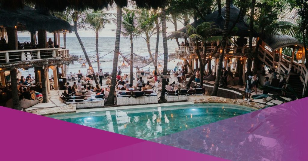 socialexpat-return-of-mass-tourism-to-the-island-of-gods-shawnanggg-unsplash-cover