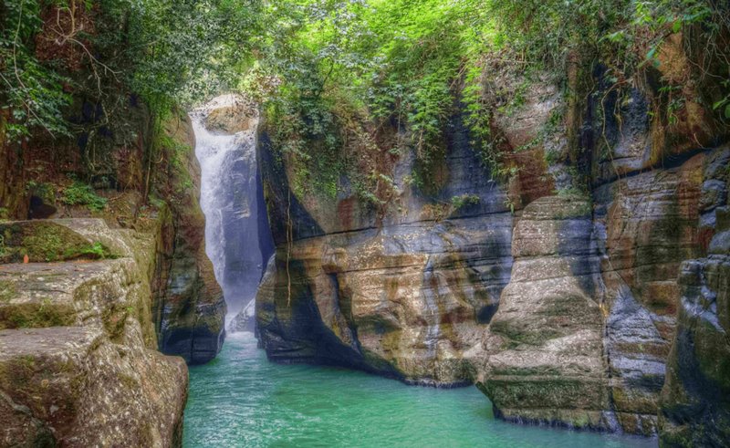 Cunca Wulang Waterfalls