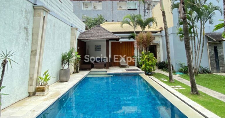 Lilith Villa Pool