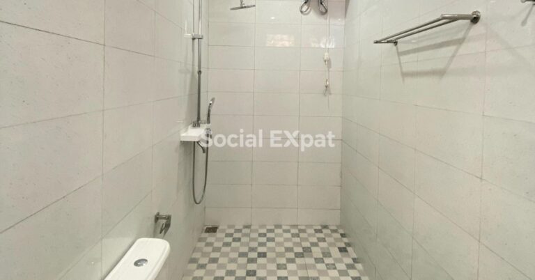 SE-nebula-villa-bathroom