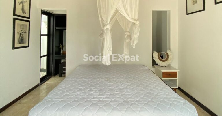 SE-casy-villa-bedroom