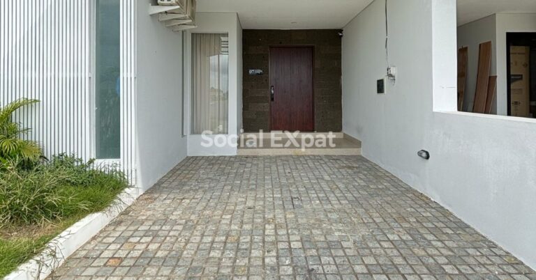 SE-lina-living-residence-carport