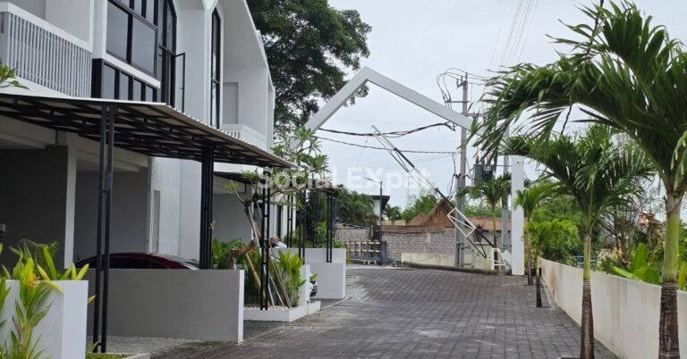SE-lina-living-residence-gate