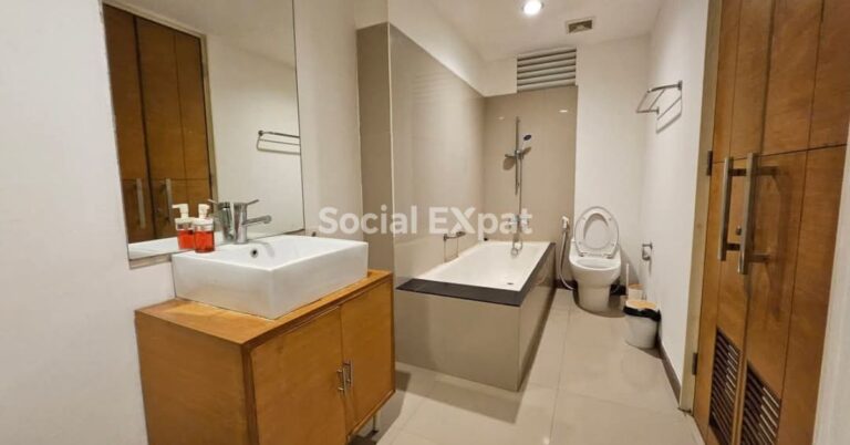 SE-audy-apartment-bathroom