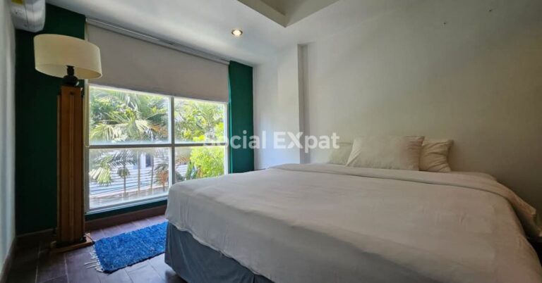 SE-audy-apartment-bedroom