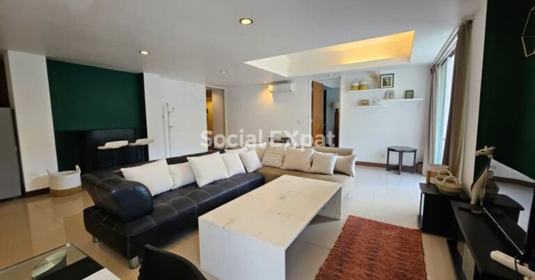 SE-audy-apartment-living-room