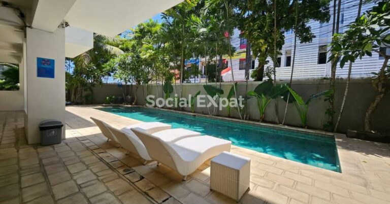 SE-audy-apartment-swimming-pool
