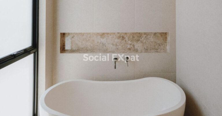 SE-kenzo-villa-bathtub