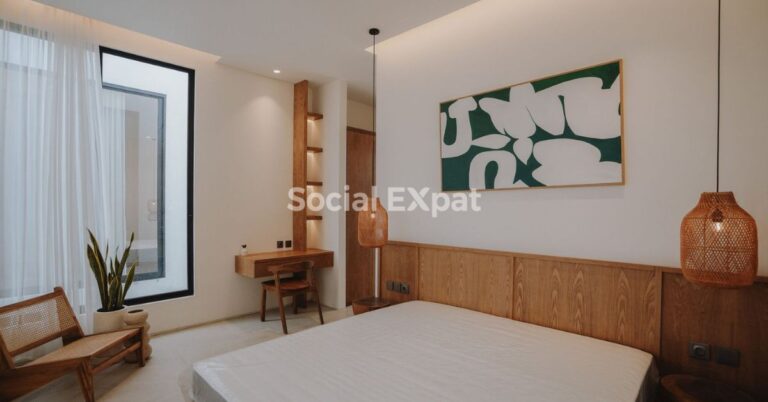 SE-kenzo-villa-bedroom