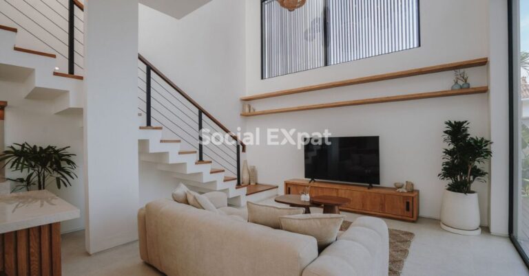 SE-kenzo-villa-living-area