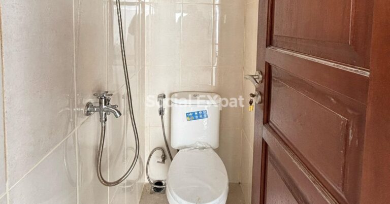 SE-muji-park-residence-bathroom