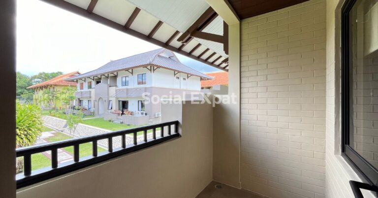 SE-plangoo-residence-1BR-balcony