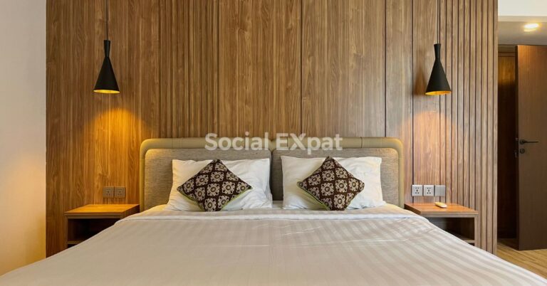 SE-plangoo-residence-2BR-bedroom