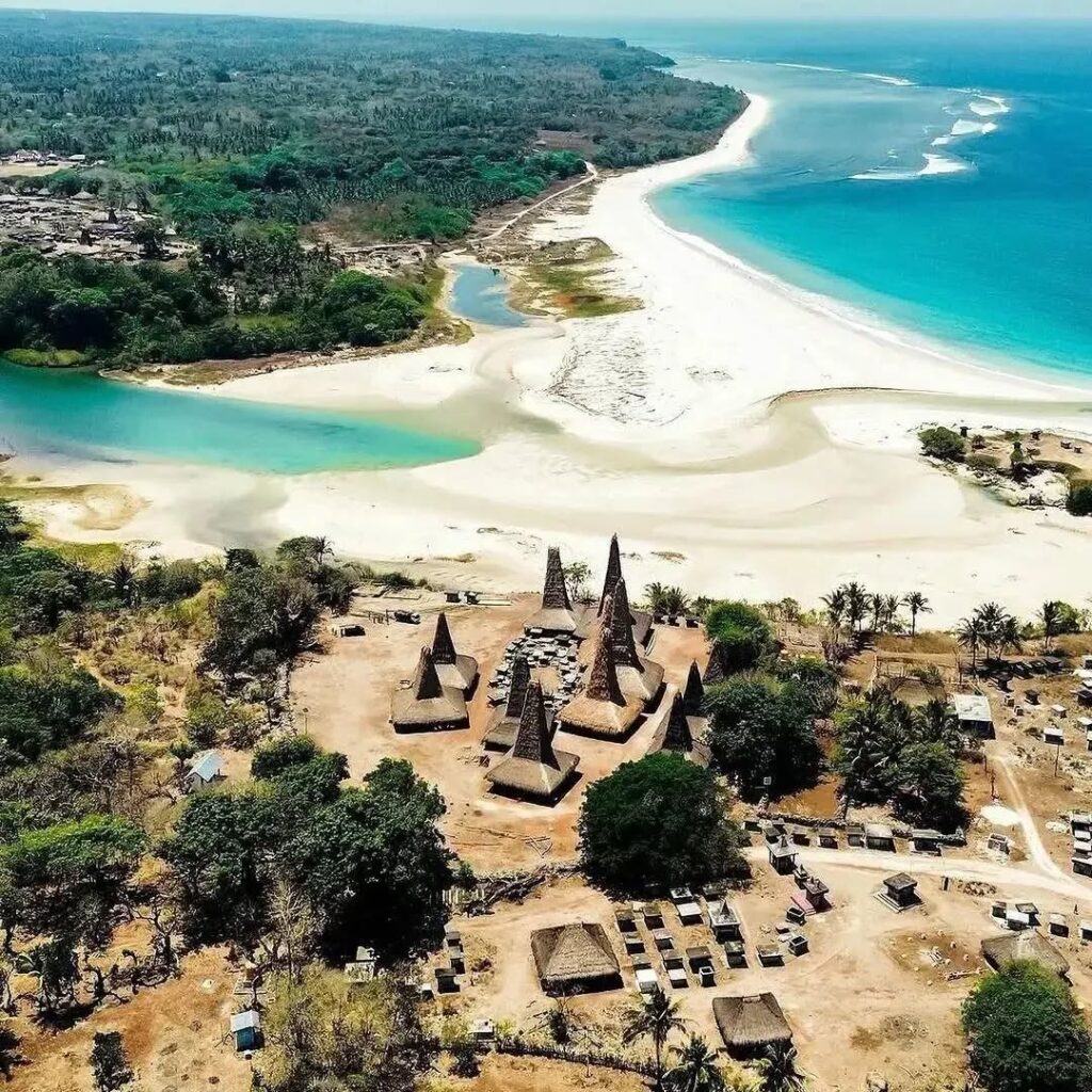 Things to Do in Ratenggaro Traditional Village
