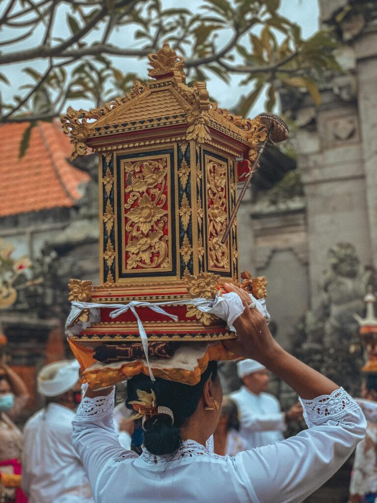Balinese Woman Balinese Culture