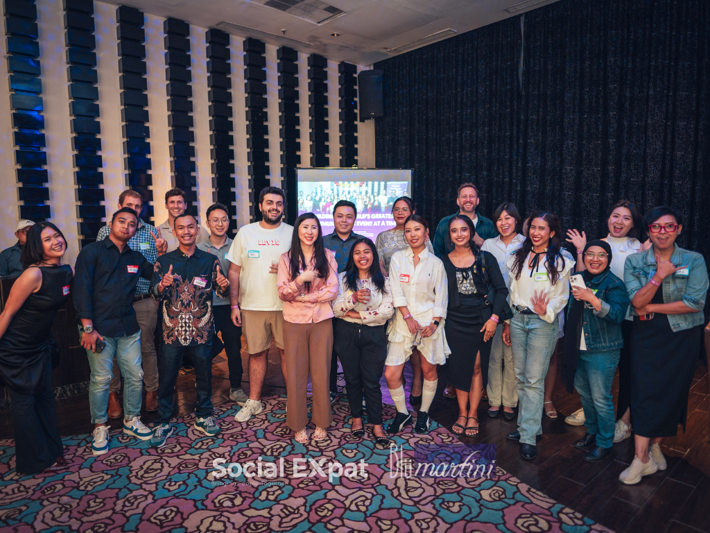 Jakarta Expat Social Networking Event | Bar Takeover Night at Blu Martini Bar & Lounge