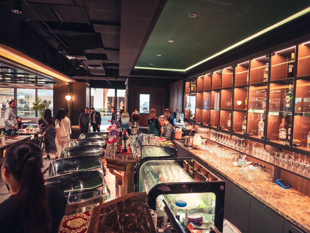 orasa restaurant jakarta