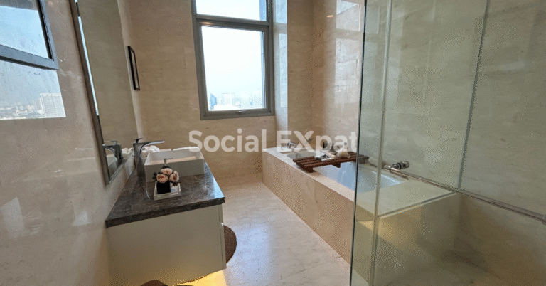 img the stature residence bathroom
