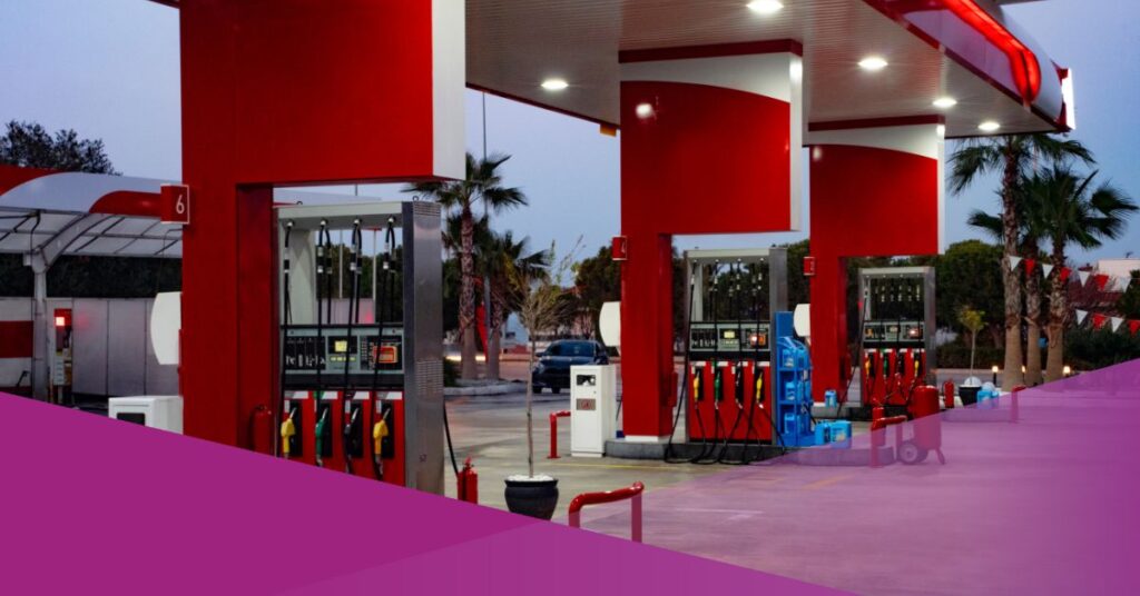 foreigner suprised gas station indonesia
