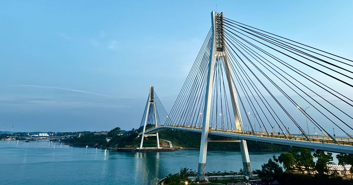 A Complete Guide to Work in Indonesia as A Foreigner