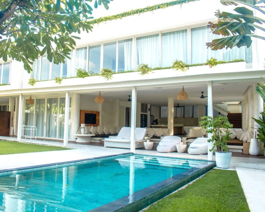 Eden The Residence at The Sea