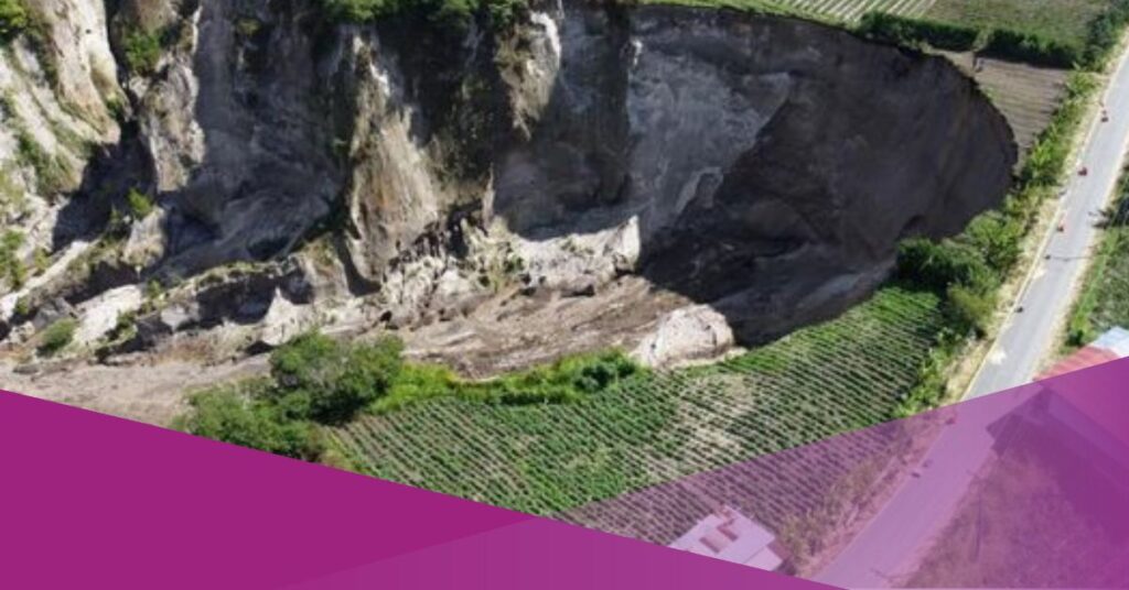Giant Sinkhole in Central Aceh Expands as Geological Risks Intensify