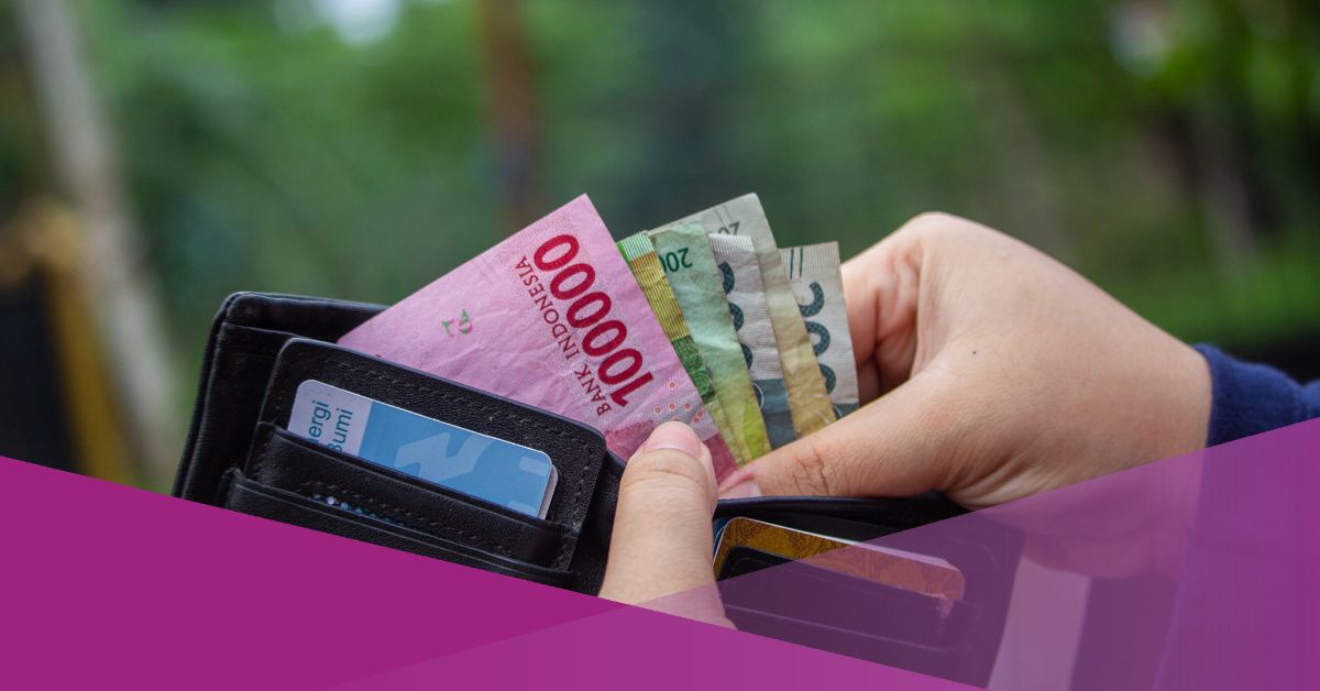 Rupiah Weakens Past 17,300