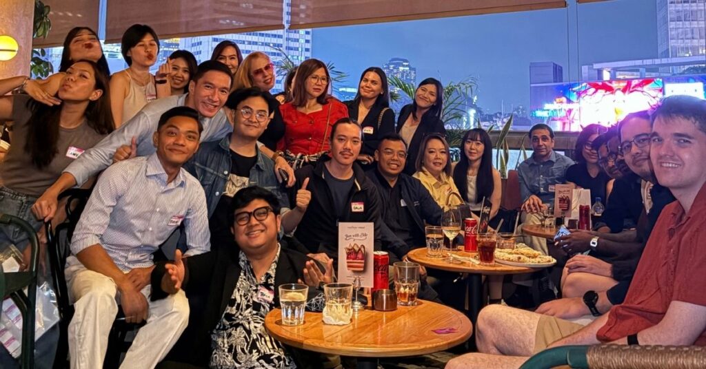 Jakarta Social Networking: Upside Down Social Night at Social House